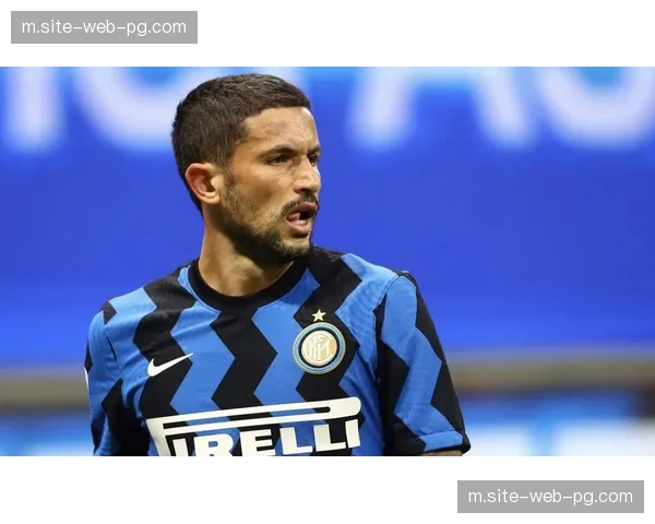 亚特兰大斯卡马卡锋线支点 缺少支援情况下的战术孤立问题